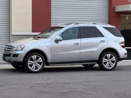 
										2009 Mercedes-Benz ML350 4MATIC full									
