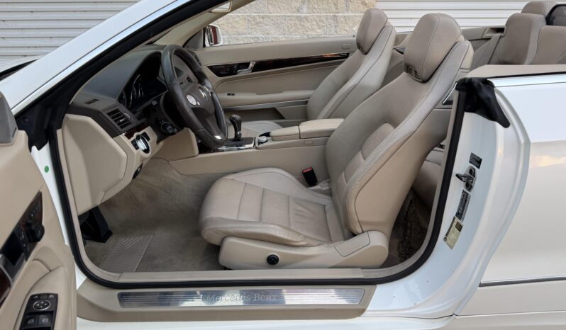 
								2011 Mercedes-Benz E350 Cabriolet full									