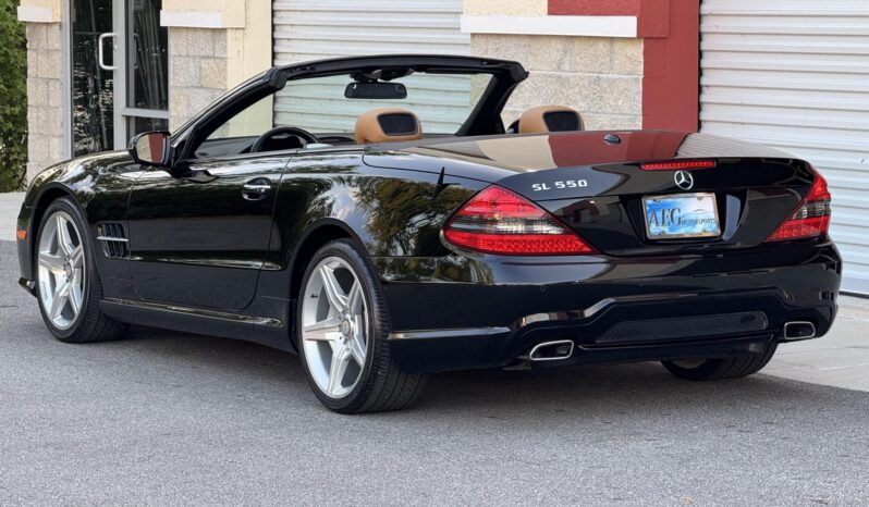 
								2011 Mercedes-Benz SL550 full									