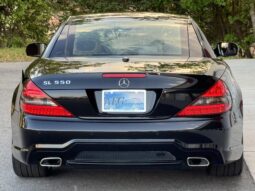 
										2011 Mercedes-Benz SL550 full									