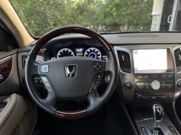 
										2012 Hyundai Equus Signature full									
