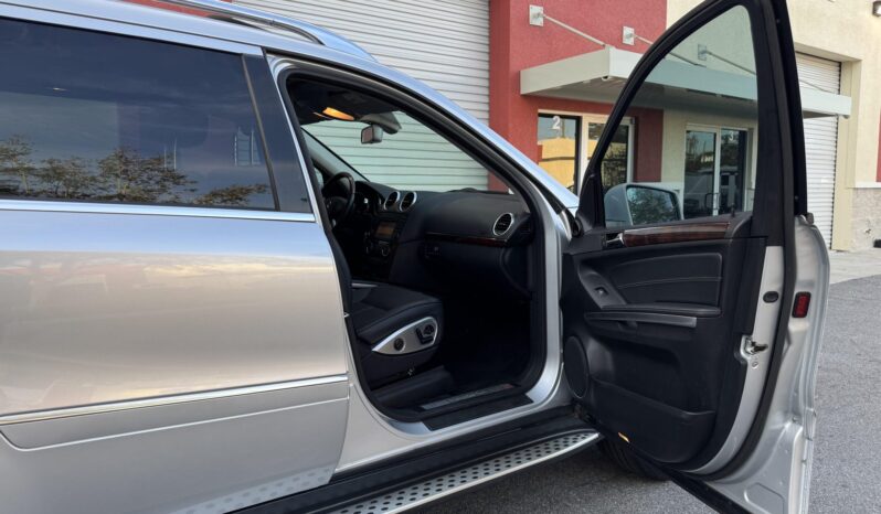 
								2012 Mercedes-Benz GL450 4MATIC full									