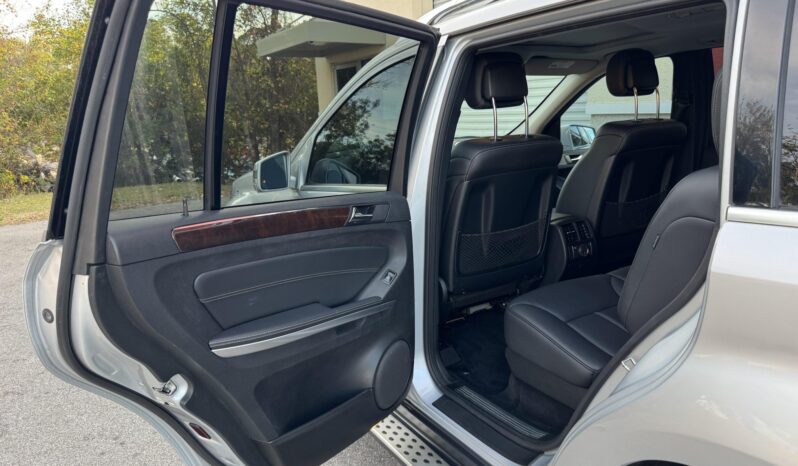 
								2012 Mercedes-Benz GL450 4MATIC full									