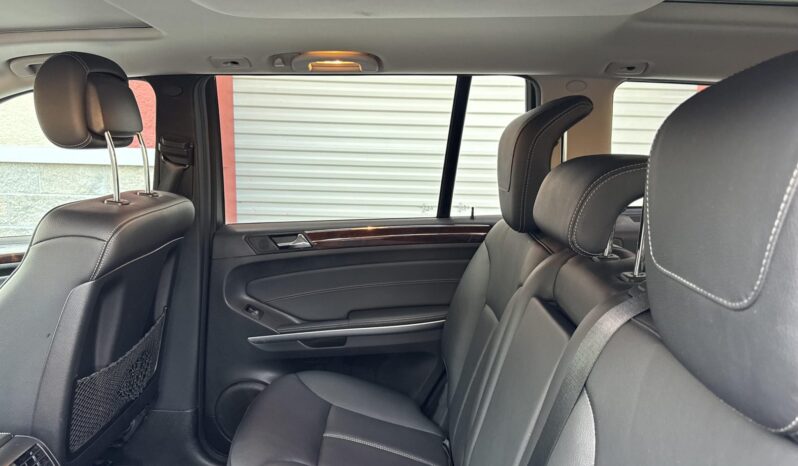 
								2012 Mercedes-Benz GL450 4MATIC full									