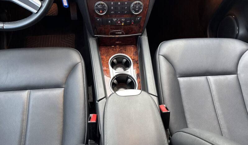 
								2012 Mercedes-Benz GL450 4MATIC full									