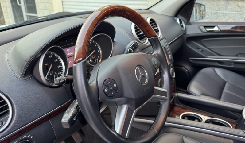 
								2012 Mercedes-Benz GL450 4MATIC full									