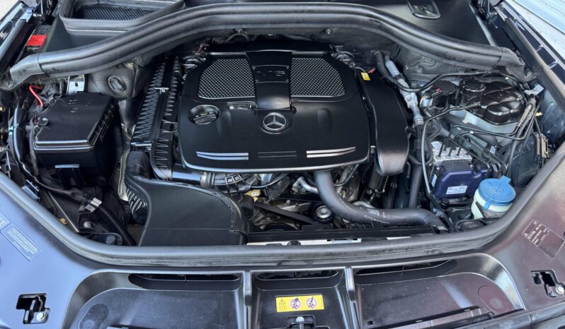 
								2012 Mercedes-Benz ML350 4MATIC full									