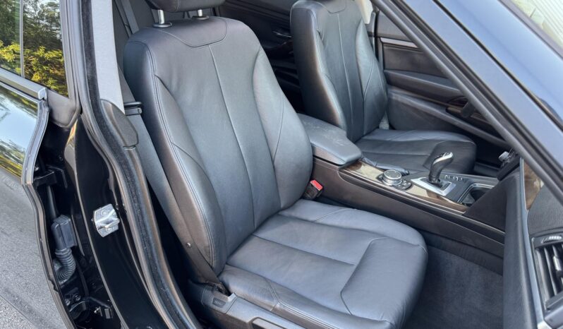 
								2015 BMW 335i xDrive Gran Turismo full									