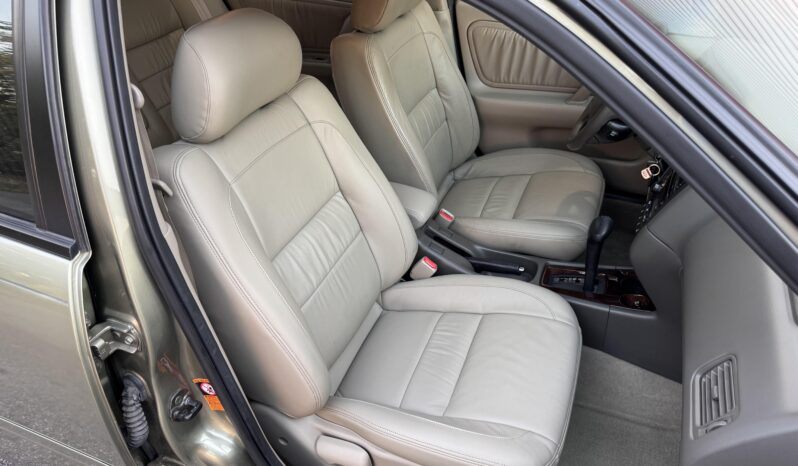 
								2001 Infiniti G20 full									
