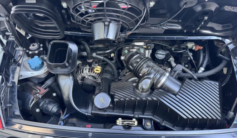 
								2002 Porsche 911 Carrera Coupe 6-Speed full									