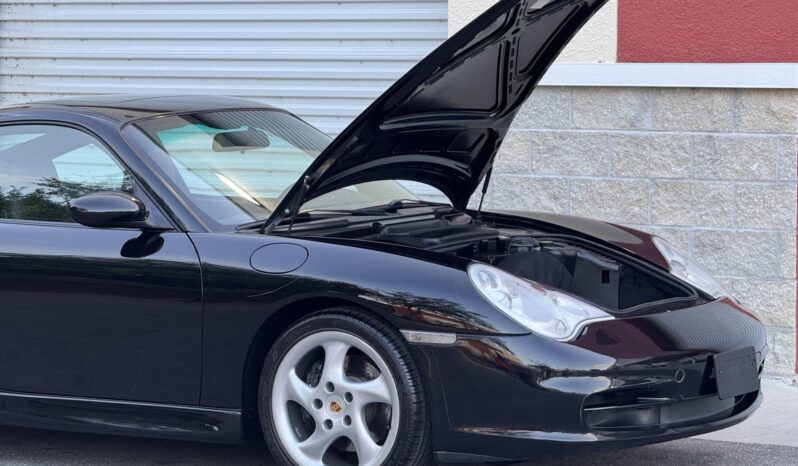 
								2002 Porsche 911 Carrera Coupe 6-Speed full									