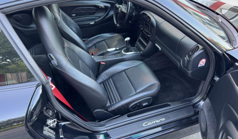
								2002 Porsche 911 Carrera Coupe 6-Speed full									