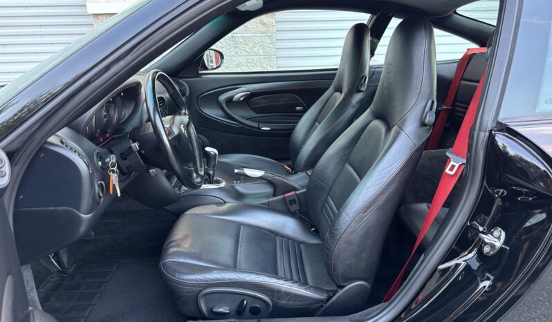 
								2002 Porsche 911 Carrera Coupe 6-Speed full									