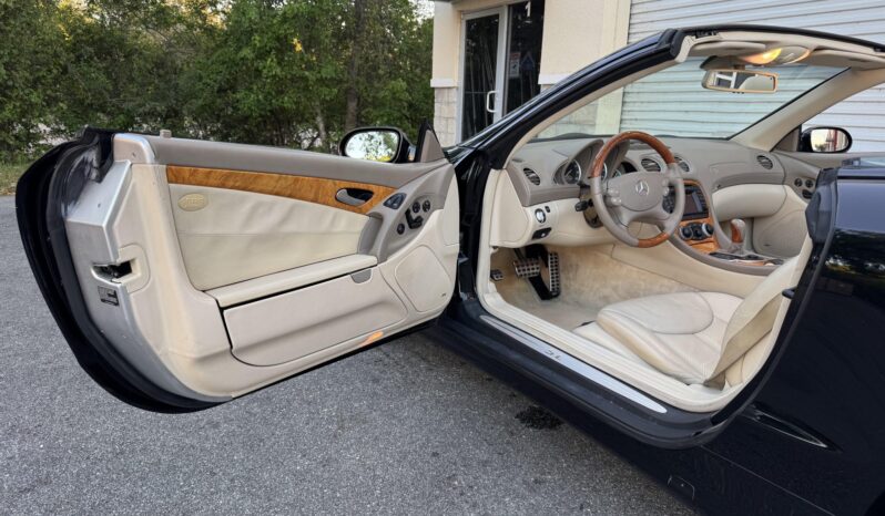 
								2003 Mercedes-Benz SL500 full									