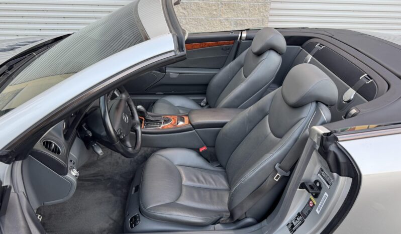 
								2004 Mercedes-Benz SL500 full									