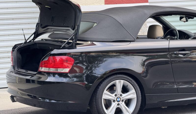 
								2008 BMW 128i Convertible full									