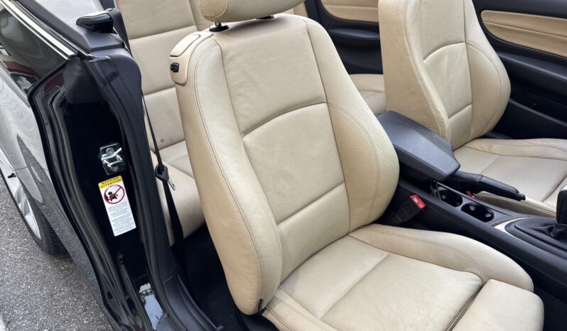 
								2008 BMW 128i Convertible full									