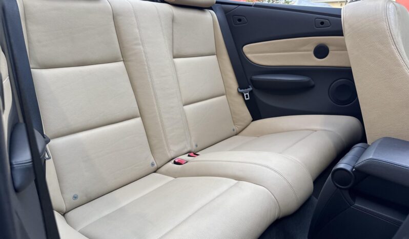 
								2008 BMW 128i Convertible full									