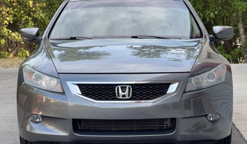 
								2008 Honda Accord Coupe V6 full									