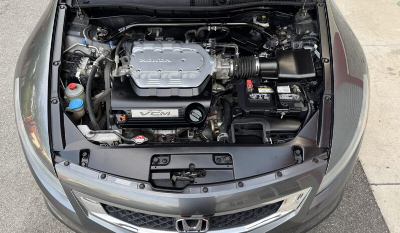 
								2008 Honda Accord Coupe V6 full									