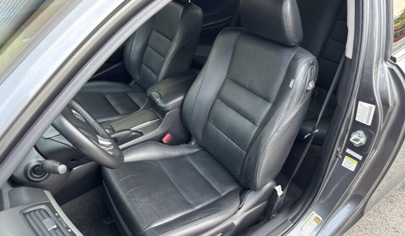 
								2008 Honda Accord Coupe V6 full									