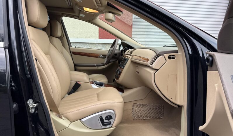 
								2008 Mercedes-Benz R350 4MATIC full									