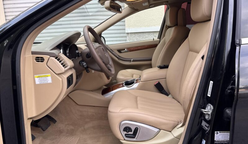 
								2008 Mercedes-Benz R350 4MATIC full									
