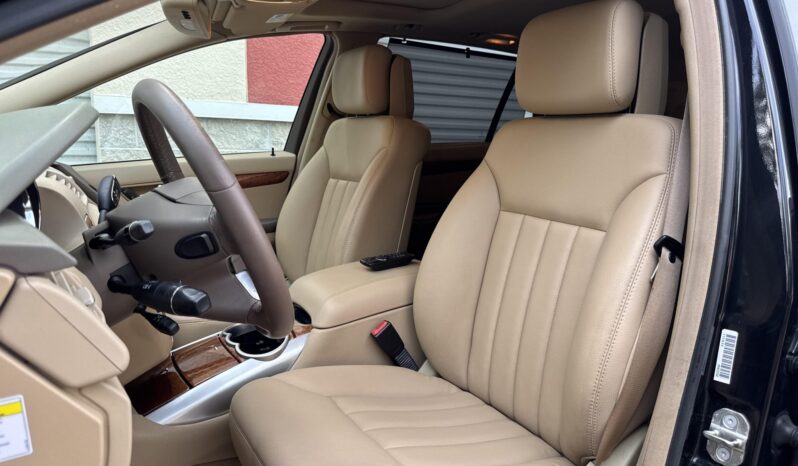 
								2008 Mercedes-Benz R350 4MATIC full									