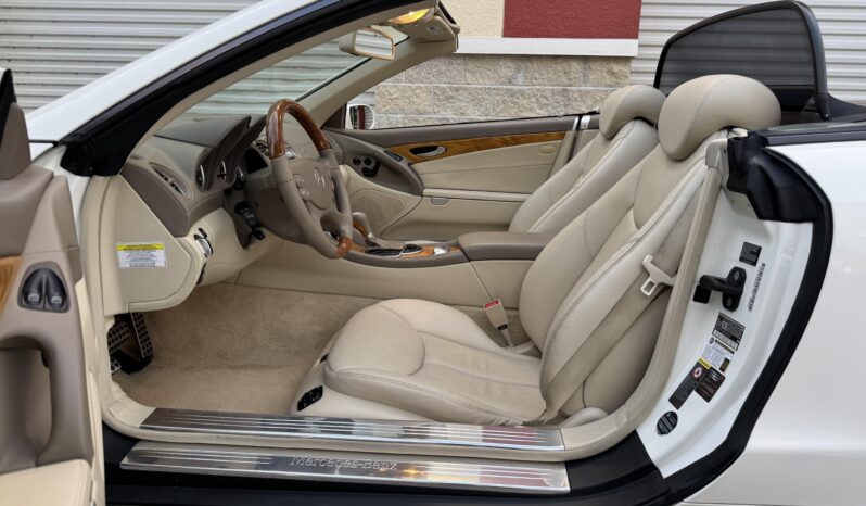 
								2008 Mercedes-Benz SL550 full									