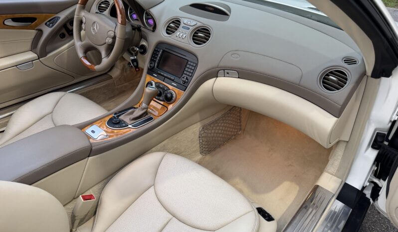 
								2008 Mercedes-Benz SL550 full									