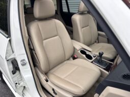 
										2010 Mercedes-Benz GLK350 4MATIC full									