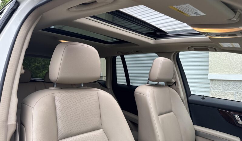 
								2010 Mercedes-Benz GLK350 4MATIC full									