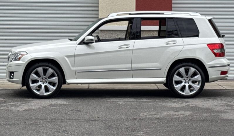 
								2010 Mercedes-Benz GLK350 4MATIC full									