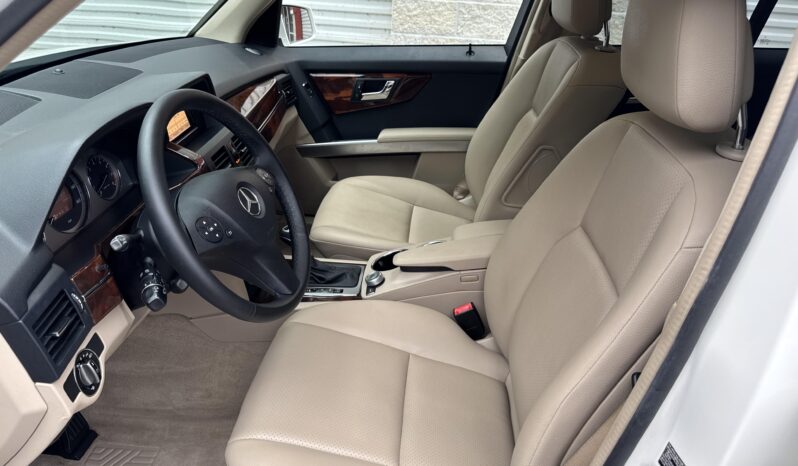
								2010 Mercedes-Benz GLK350 4MATIC full									