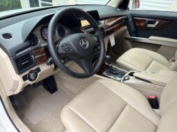 
										2010 Mercedes-Benz GLK350 4MATIC full									