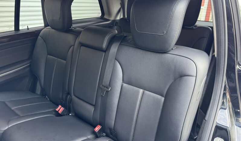 
								2011 Mercedes-Benz GL450 4MATIC full									