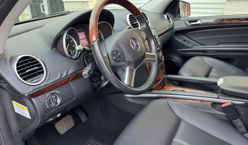 
								2011 Mercedes-Benz GL450 4MATIC full									