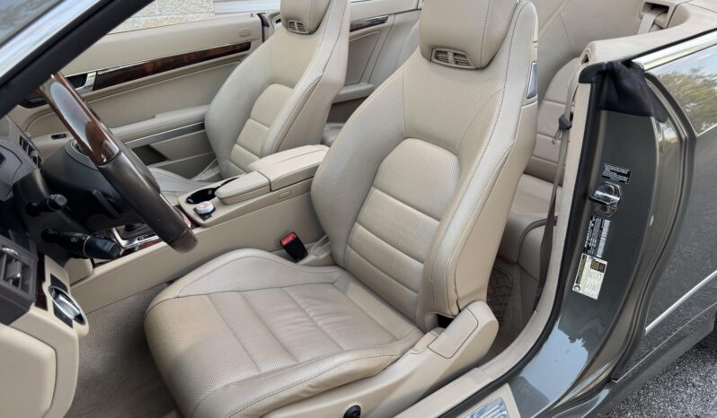 
								2012 Mercedes-Benz E550 Cabriolet full									