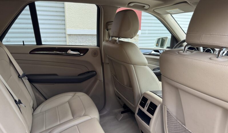 
								2012 Mercedes-Benz ML350 4MATIC full									