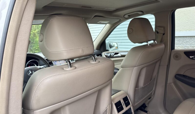 
								2012 Mercedes-Benz ML350 4MATIC full									