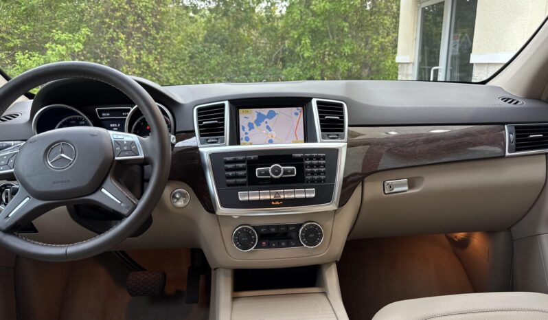 
								2012 Mercedes-Benz ML350 4MATIC full									