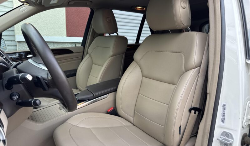 
								2012 Mercedes-Benz ML350 4MATIC full									
