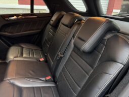 
										2012 Mercedes-Benz ML63 AMG full									