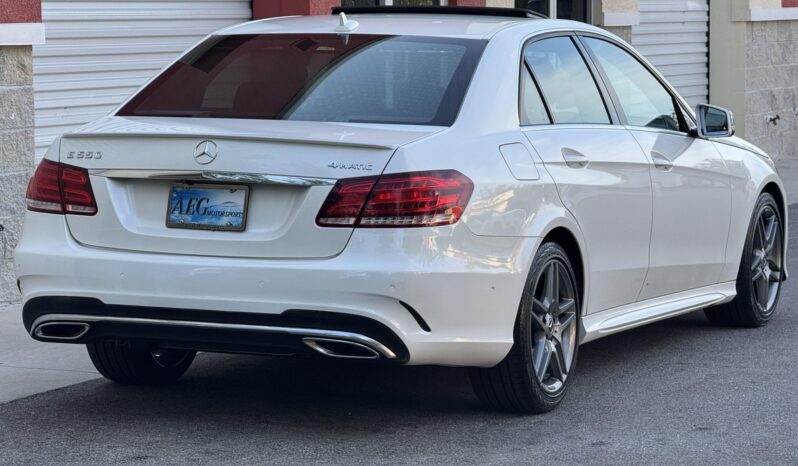 
								2014 Mercedes-Benz E550 4MATIC Sedan full									