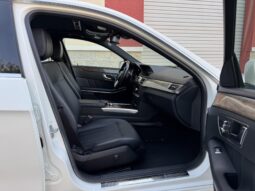
										2014 Mercedes-Benz E550 4MATIC Sedan full									
