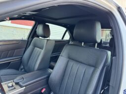 
										2014 Mercedes-Benz E550 4MATIC Sedan full									