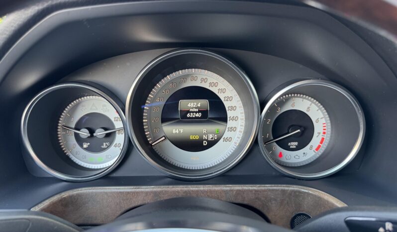 
								2014 Mercedes-Benz E550 4MATIC Sedan full									