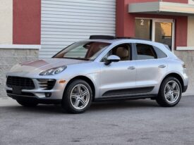 2015 Porsche Macan S