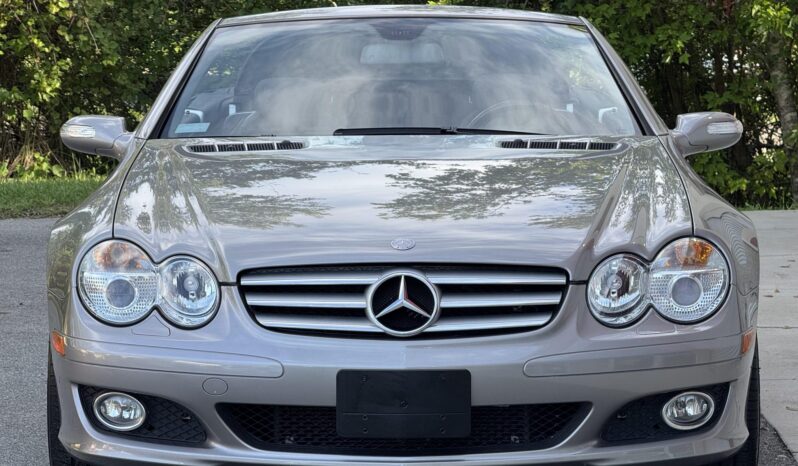 
								2007 Mercedes-Benz SL550 full									