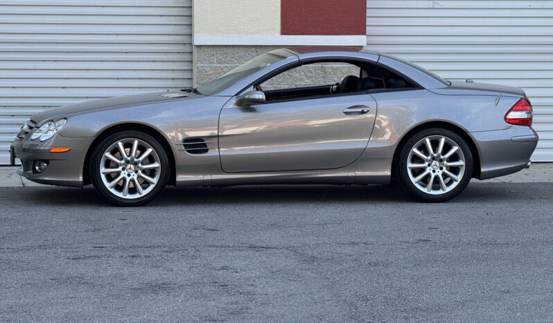 
								2007 Mercedes-Benz SL550 full									